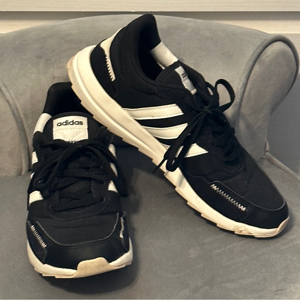 Adidas Women’s 7.5 Black Cloudfoam Black
